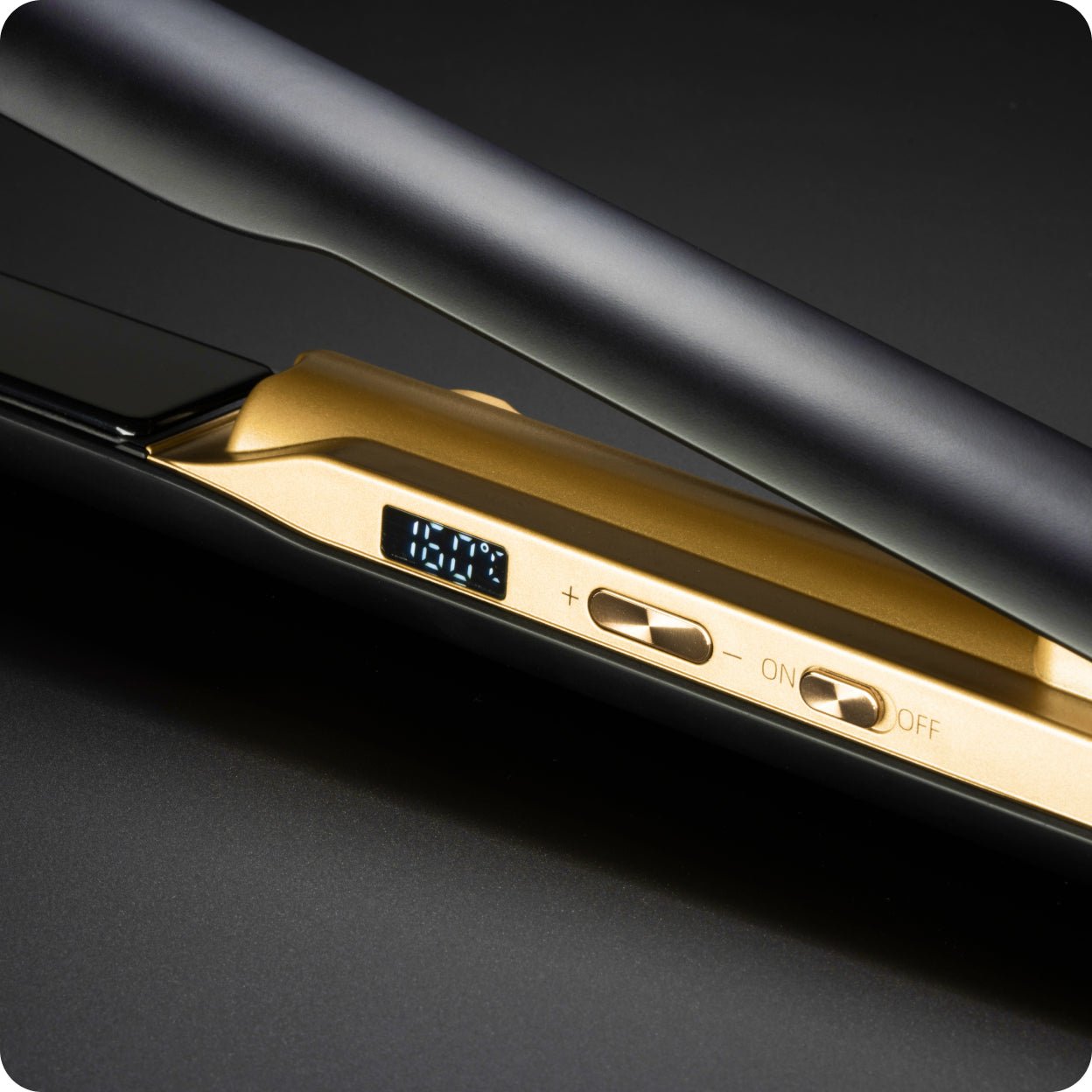 Max Pro Aurum Cordless Straightener - Max Pro x MOHI